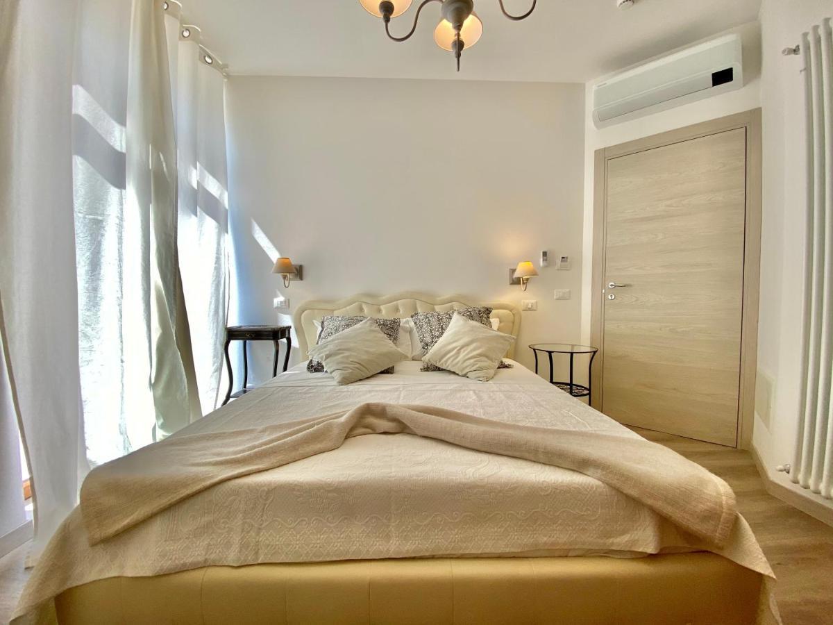Double Room with Private Bathroom,1107998859:JPEG