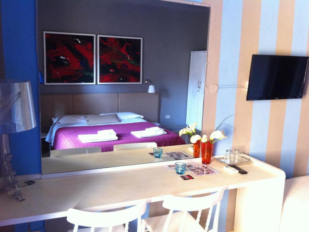 Economy Triple Room