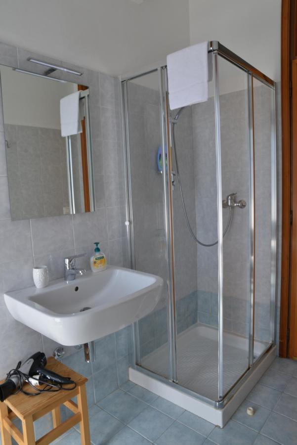 Large Double Room Private Bathroom