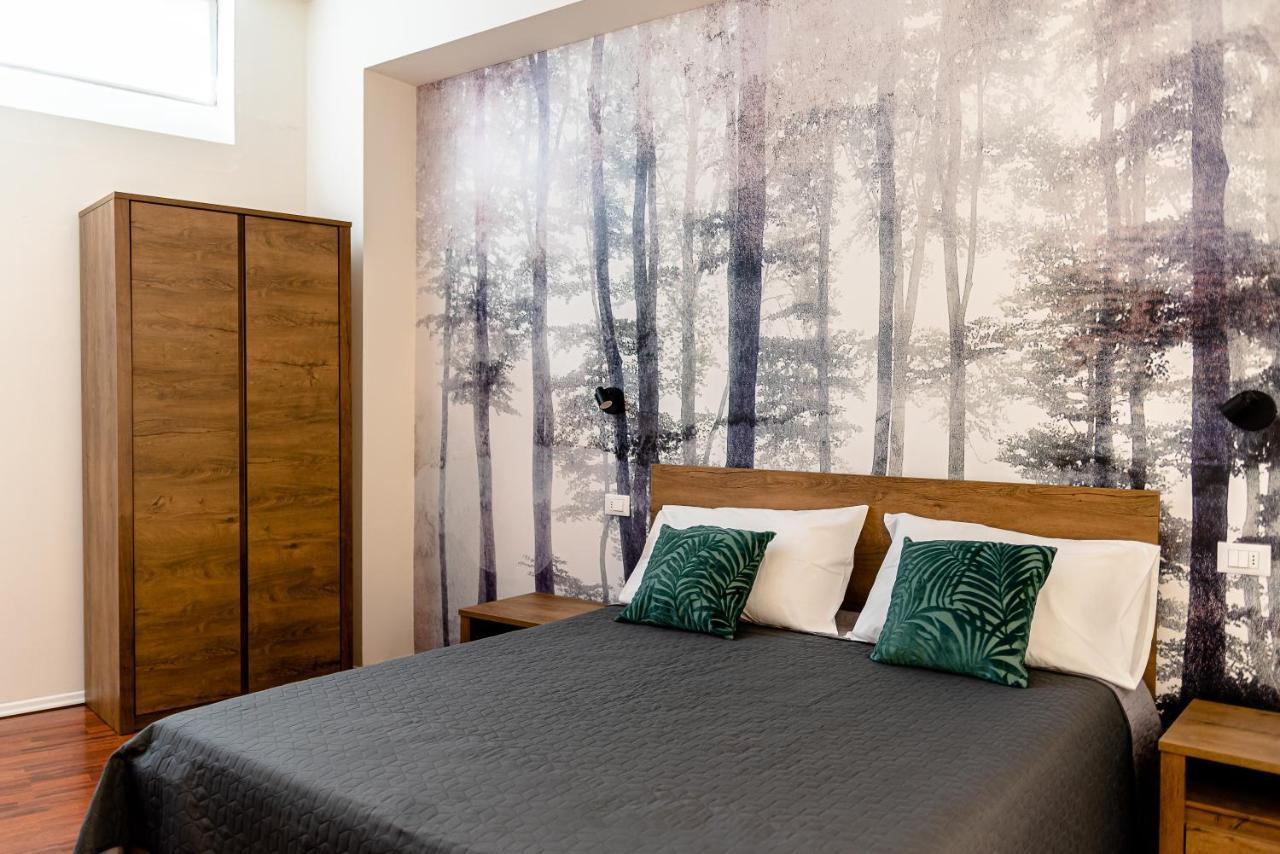 Standaard Tweepersoonskamer met Gedeelde Badkamer