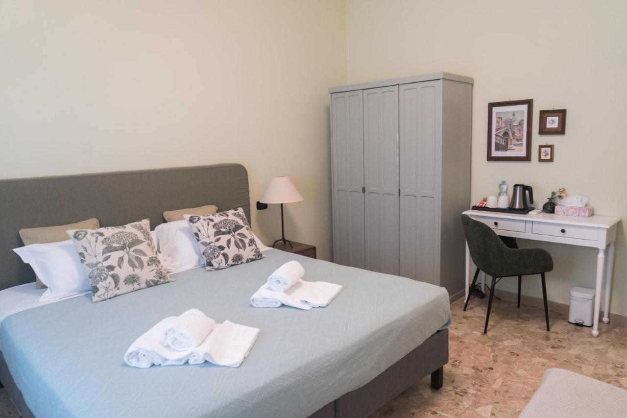 Dreibettzimmer mit eigenem Bad