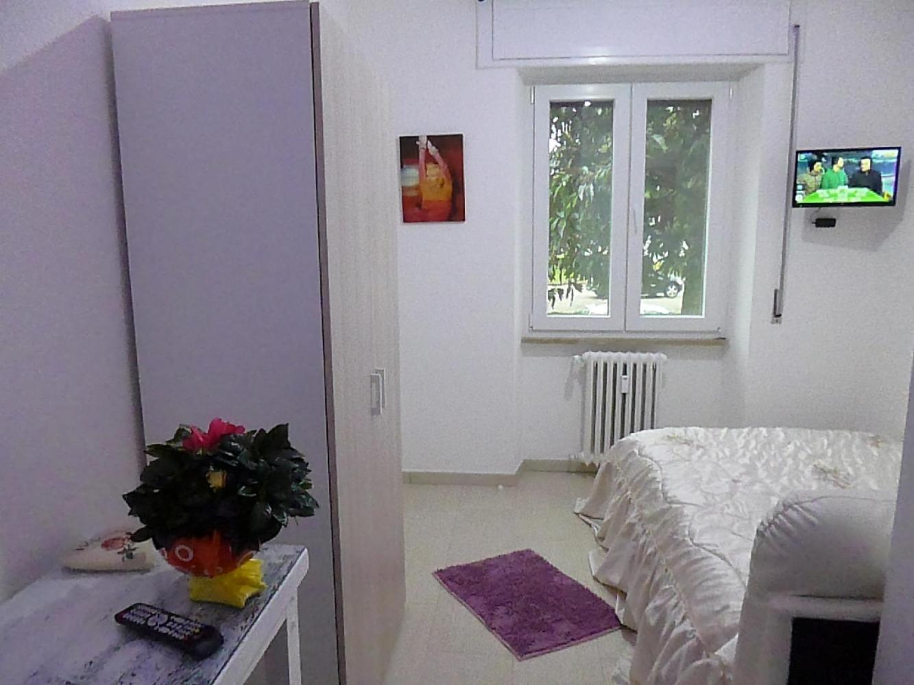 Single Room Private Bathroom