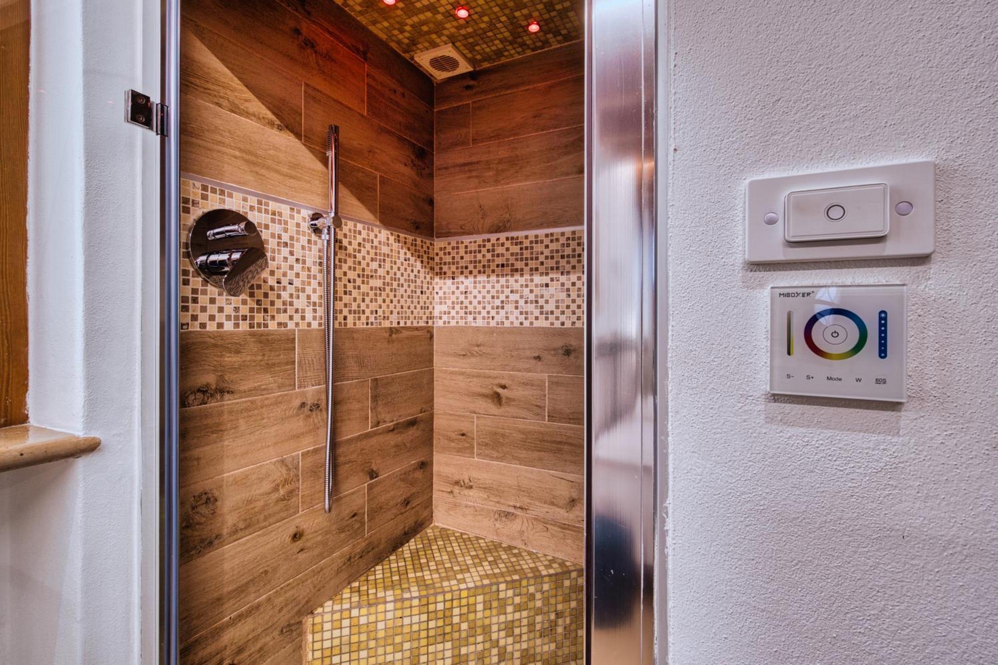 Apartment Turkish Bath