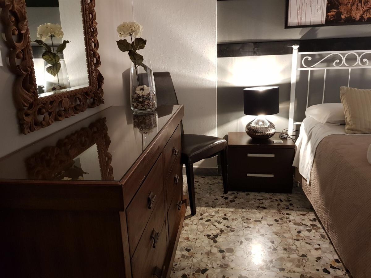 Doppelzimmer mit Gemeinschaftsbad