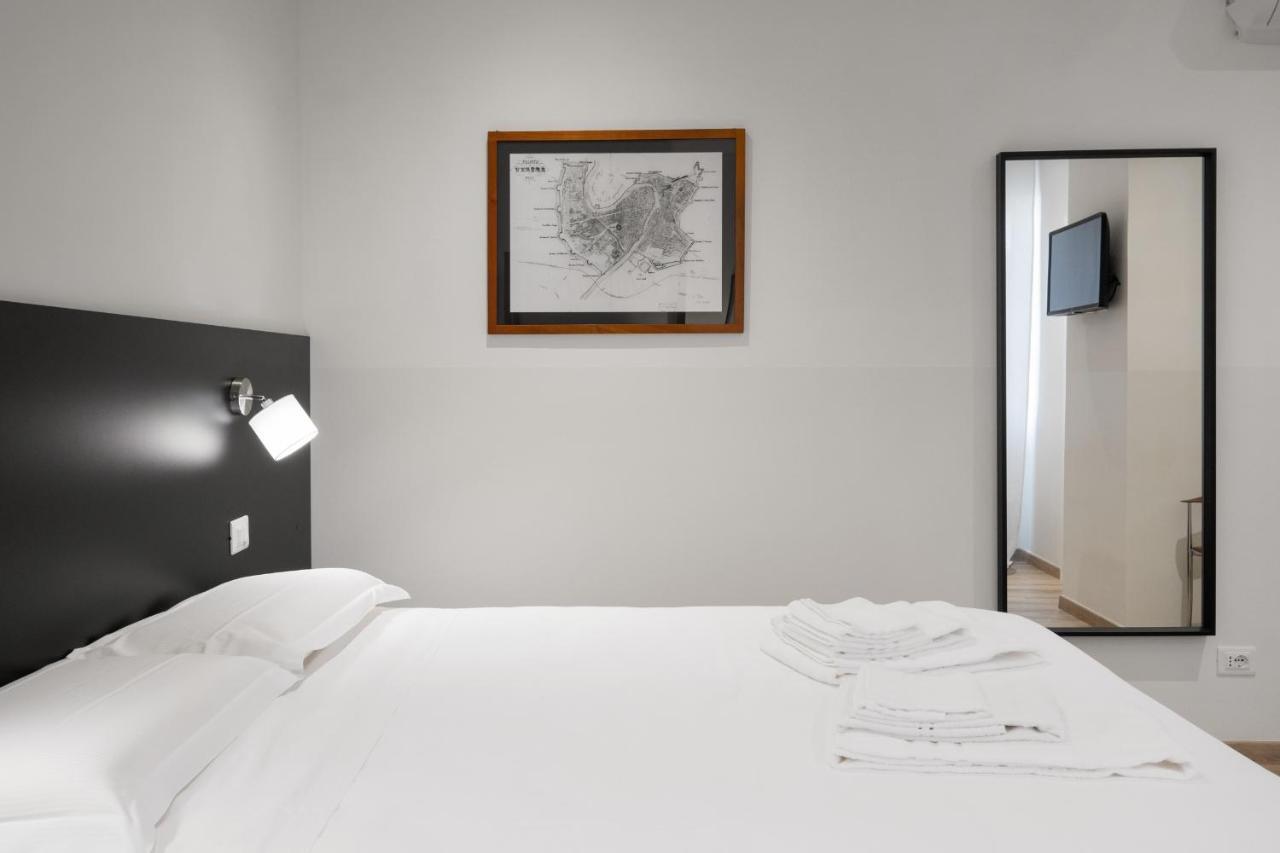 Double Room Private Bathroom