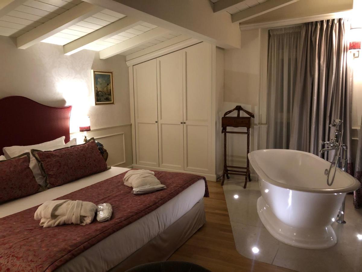 Queen Room Balcony