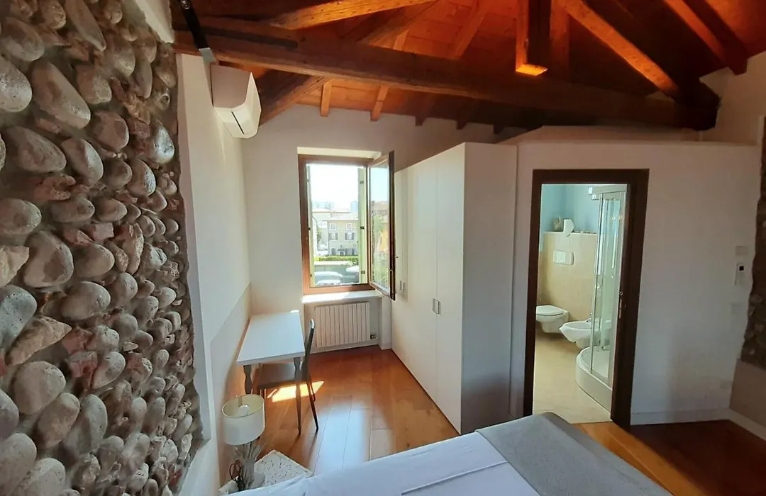 Danieli Camere-1