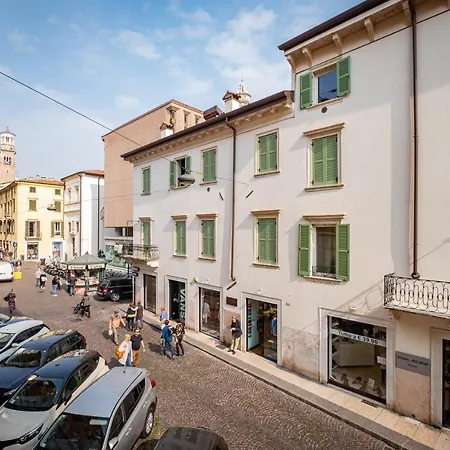 Il Salotto Del Conte-3