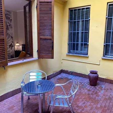 Rigoletto Rental Rooms-3