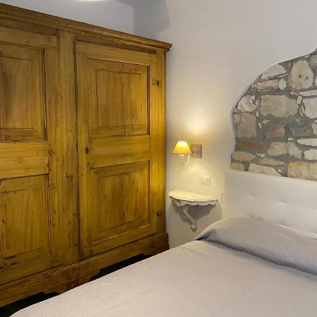 Unique Rooms-2
