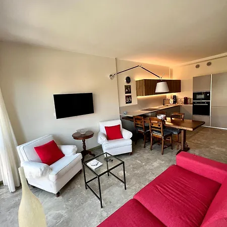 Avenue Rooms-3