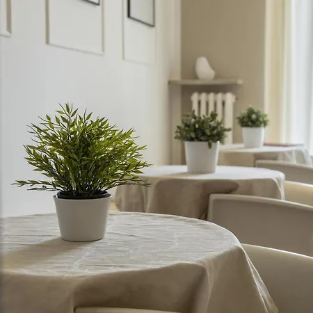 Maricla Boutique Rooms With Balcony & Free Parking-2