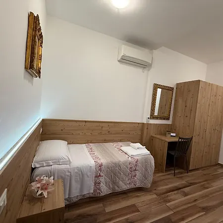 Pirandello Rooms-2