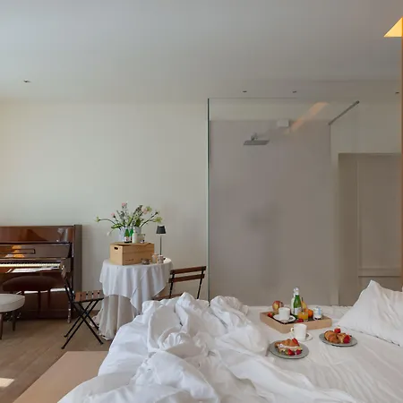Massimago Wine Suites-2