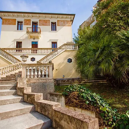 Alla Villa Liberty Bed & Breakfast-2