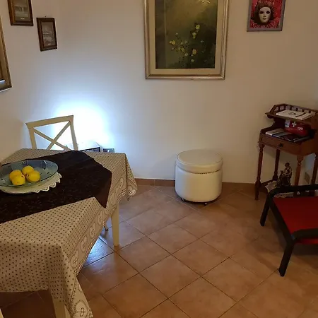 Mi Casa Es Tambien Tu Casa 2-2