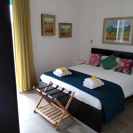 Arno Rooms Verona-2