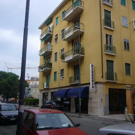 Arcobaleno Affittacamere-2